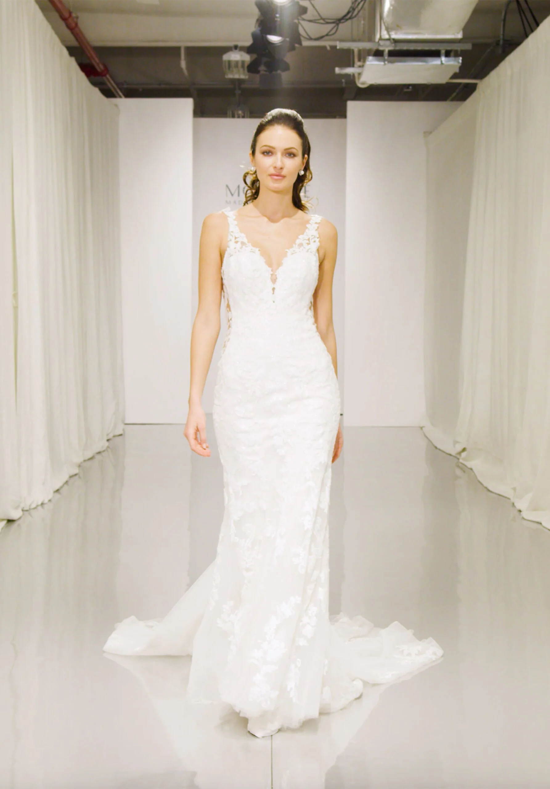 Alessia Wedding Dress - Image 6