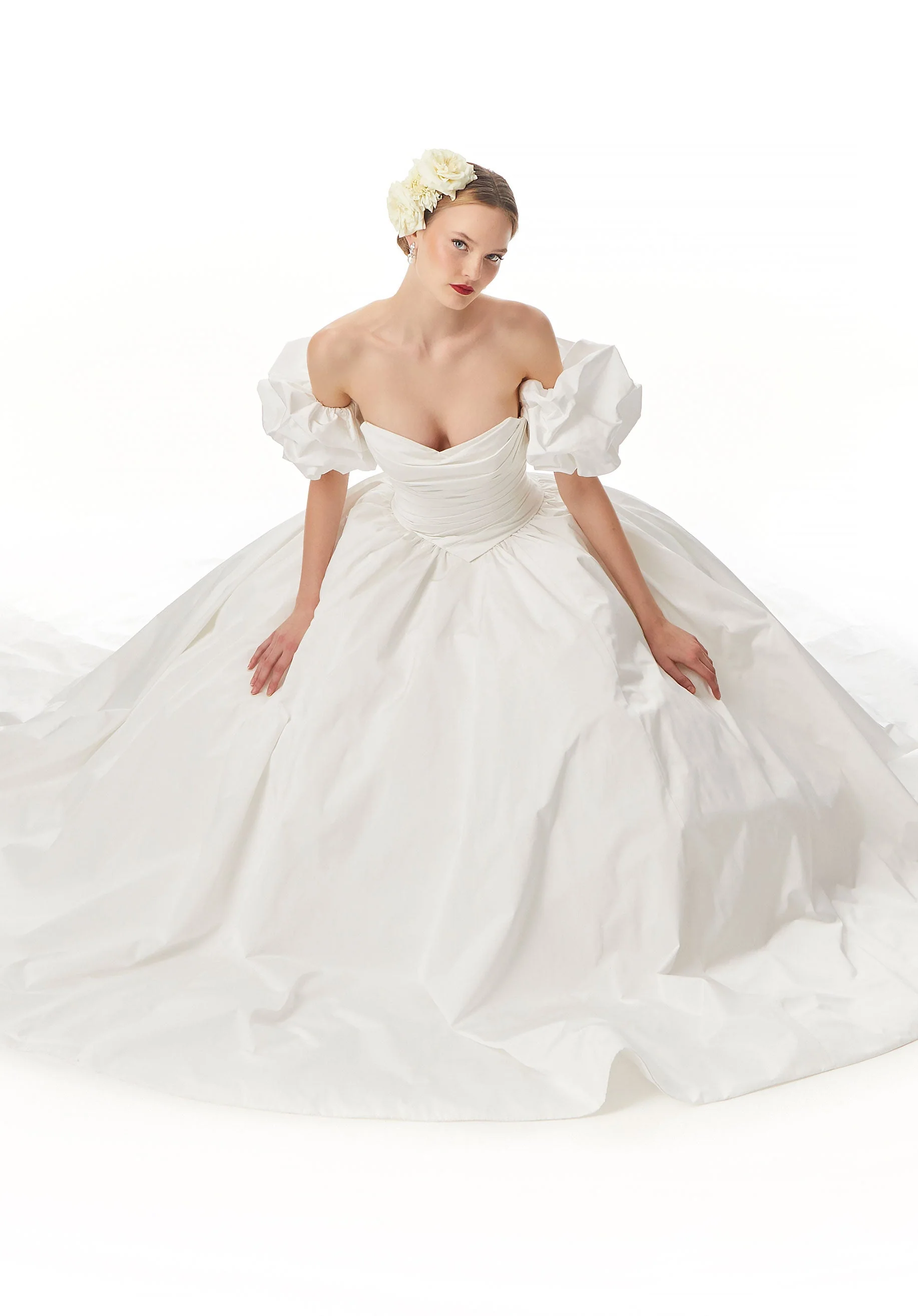 Clarissa Wedding Dress - Image 4