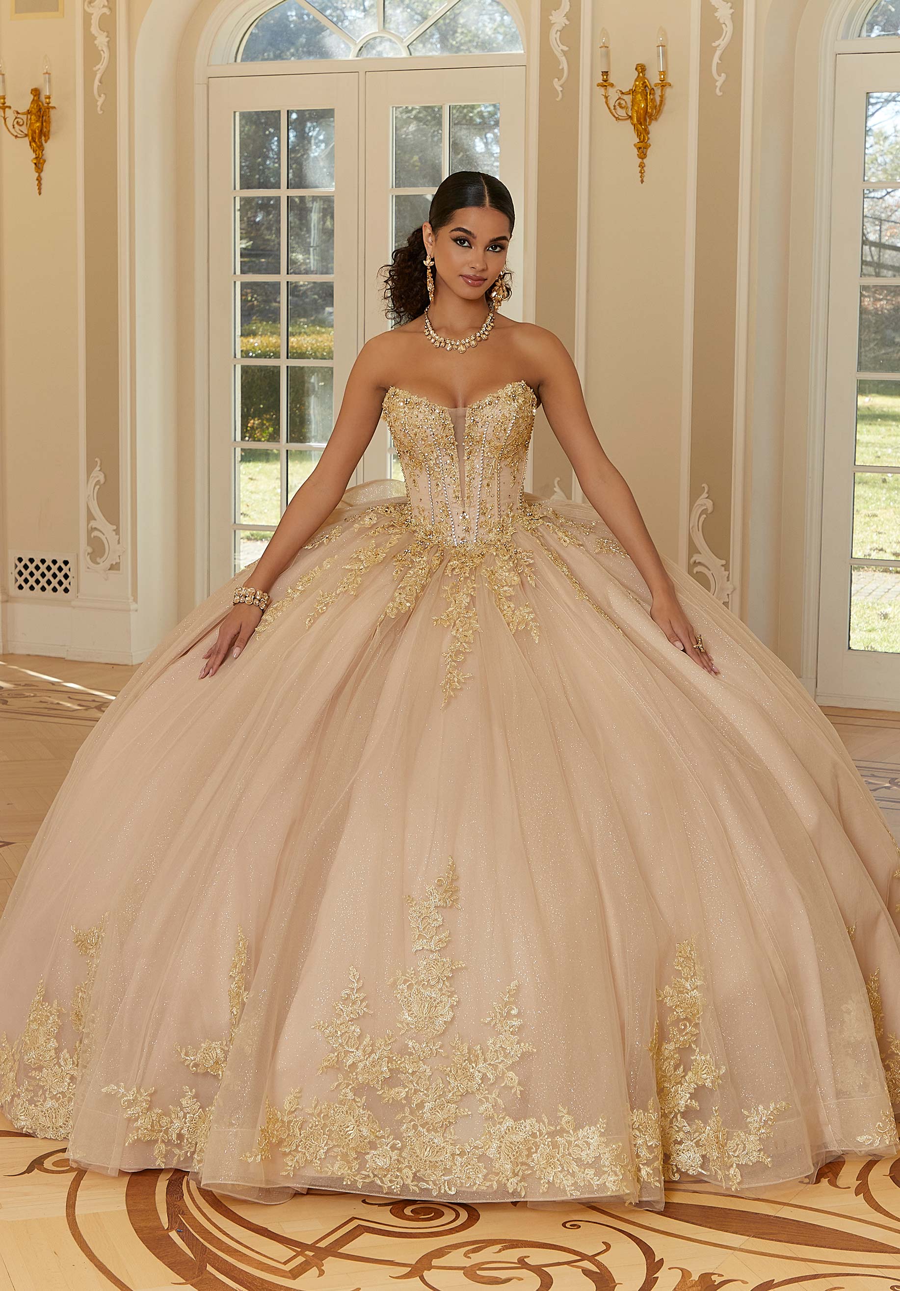 Crystal Beaded Metallic Lace Quinceañera Dress with Bell Sleeves - Image 5