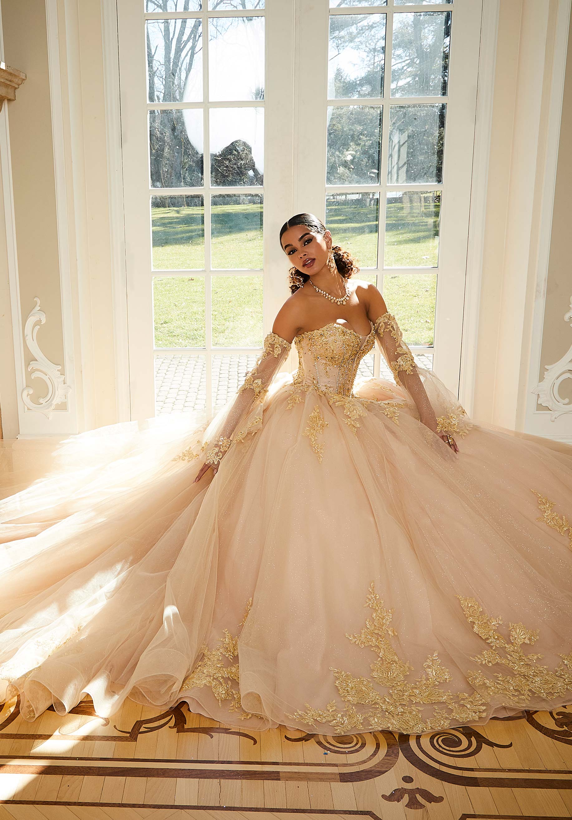 Crystal Beaded Metallic Lace Quinceañera Dress with Bell Sleeves - Image 6