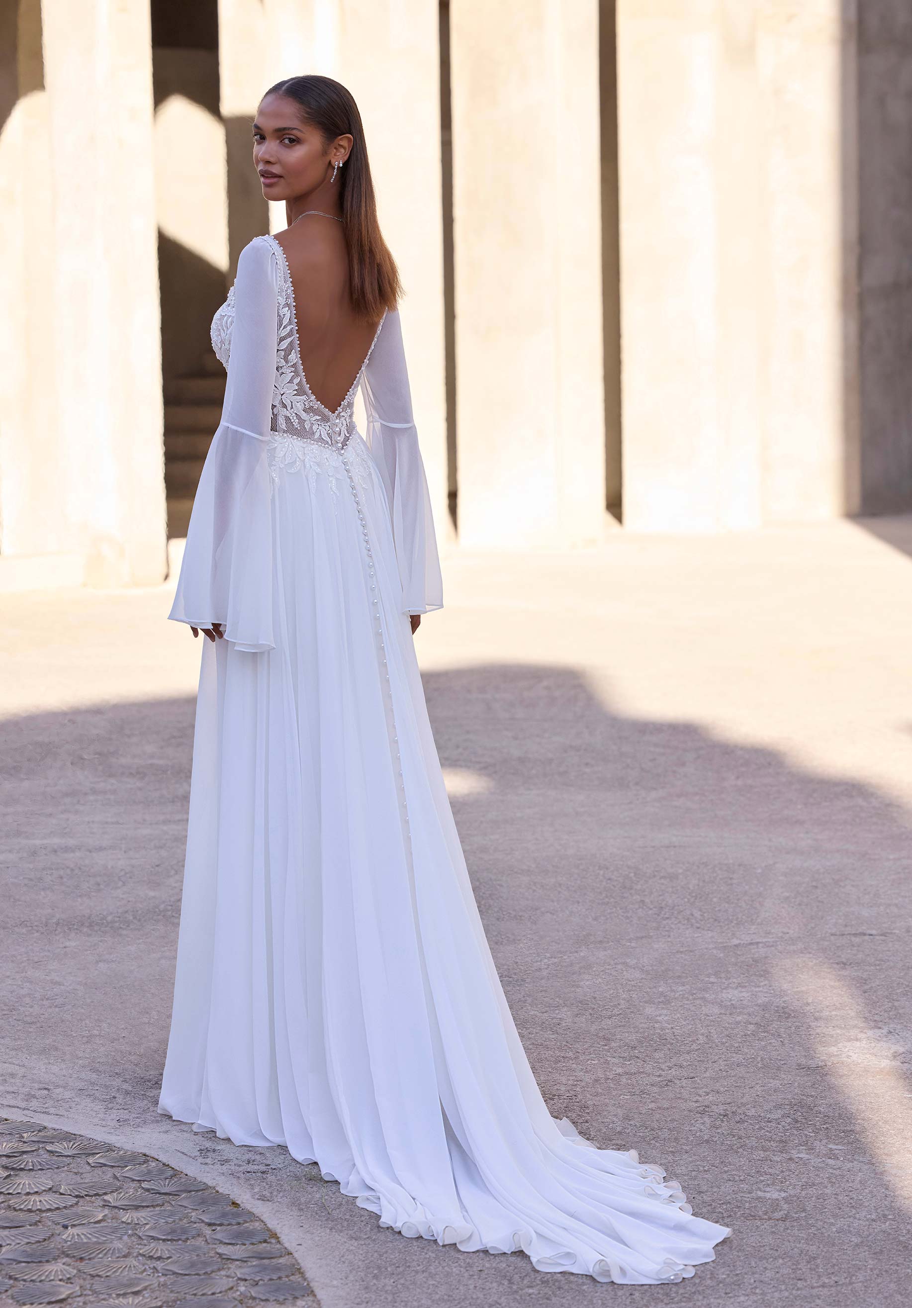 Dria Wedding Dress - Image 5