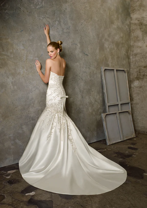 Janice Wedding Dress - Image 10