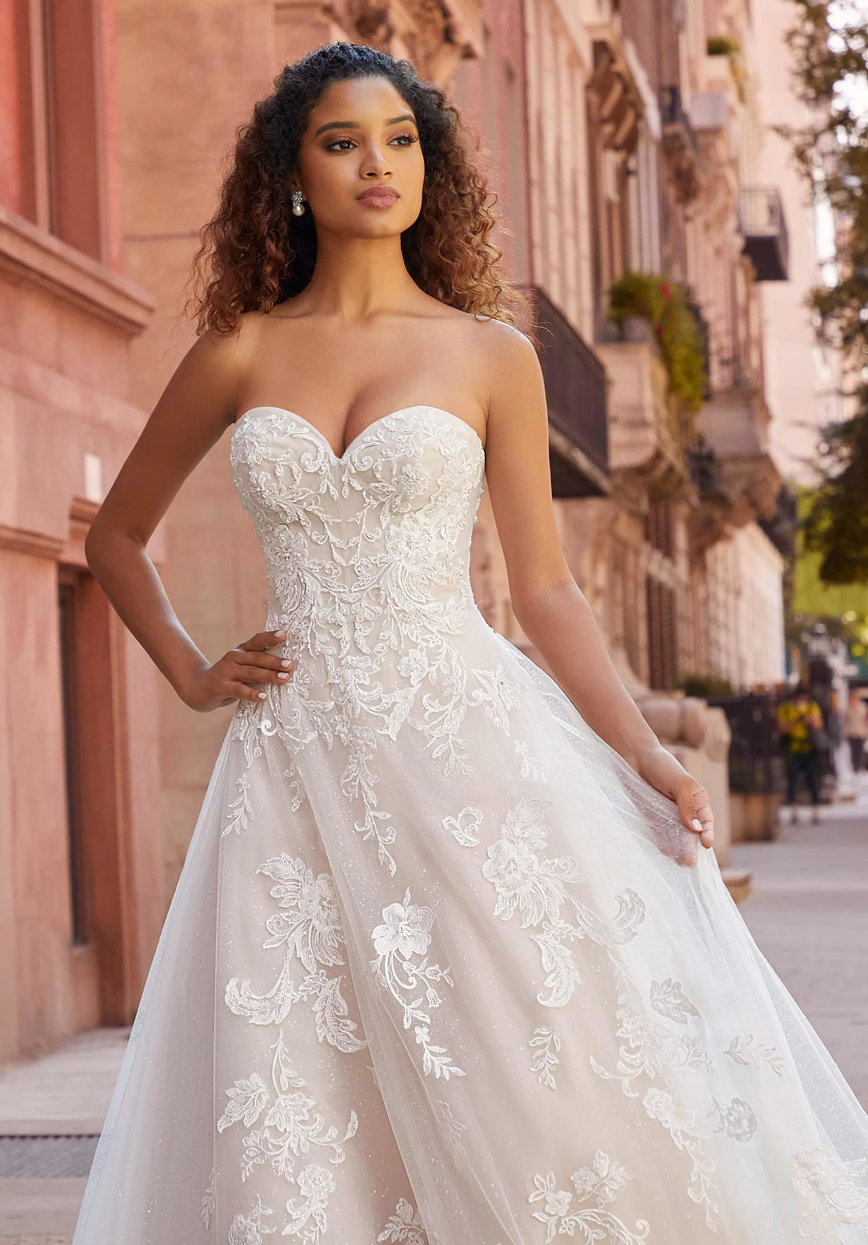 Janice Wedding Dress - Image 4