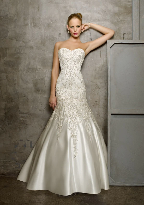 Janice Wedding Dress - Image 9