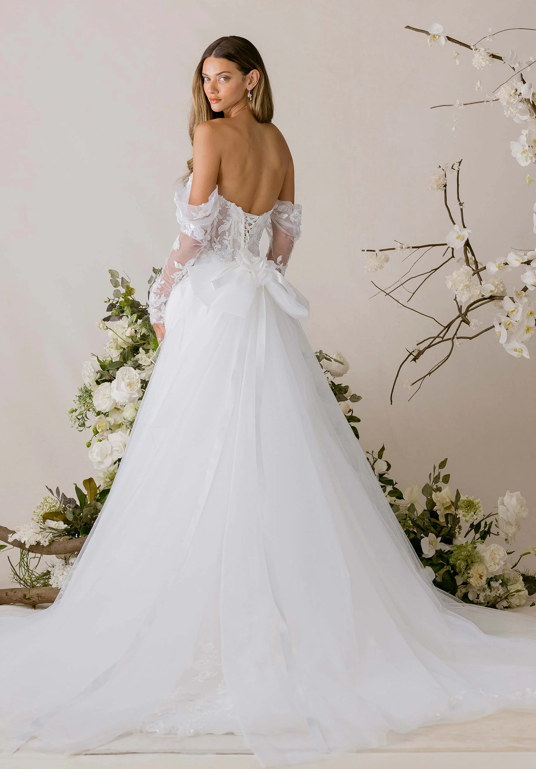 Étoile Wedding Dress - Image 3