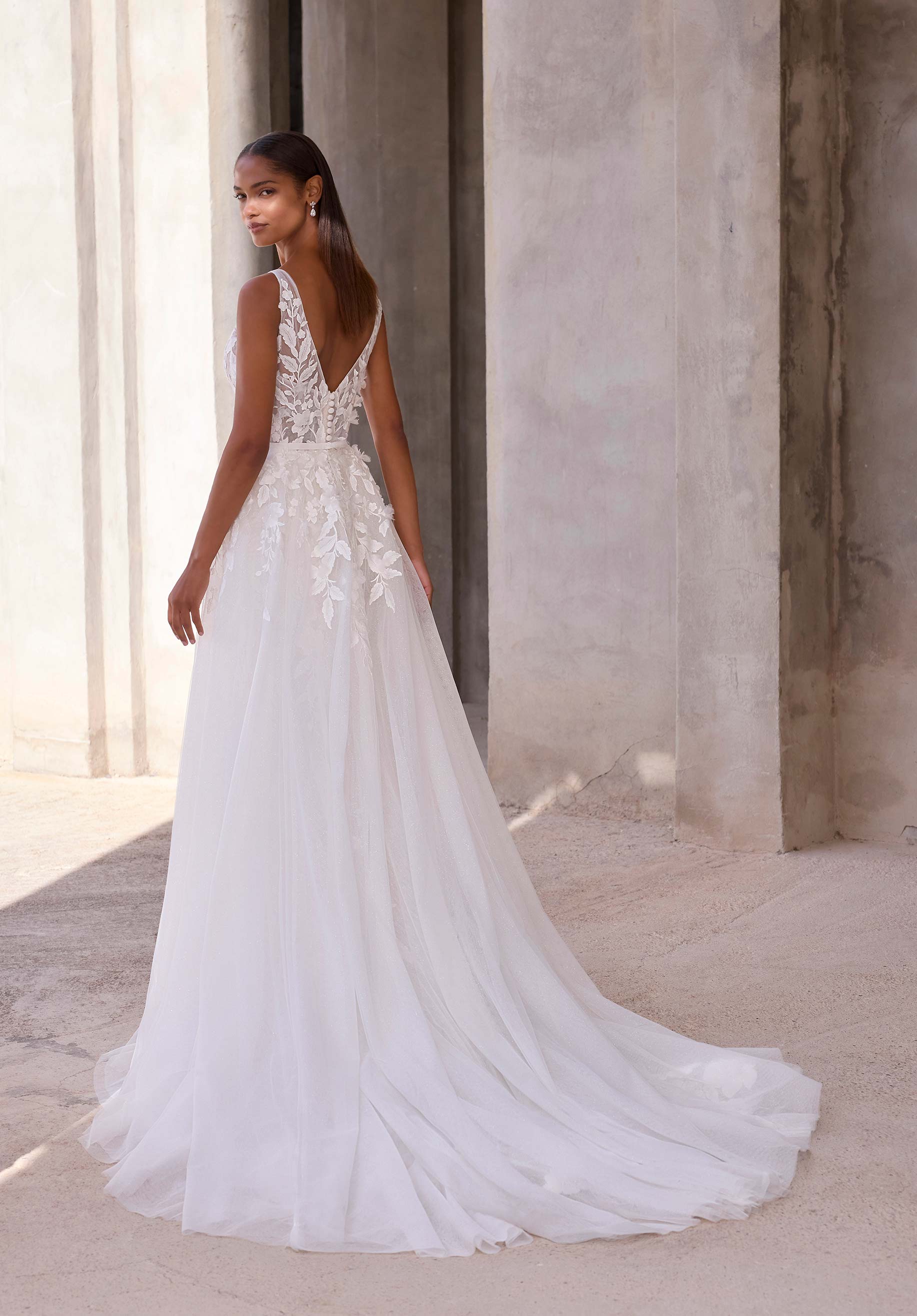 Fiora Wedding Dress - Image 3
