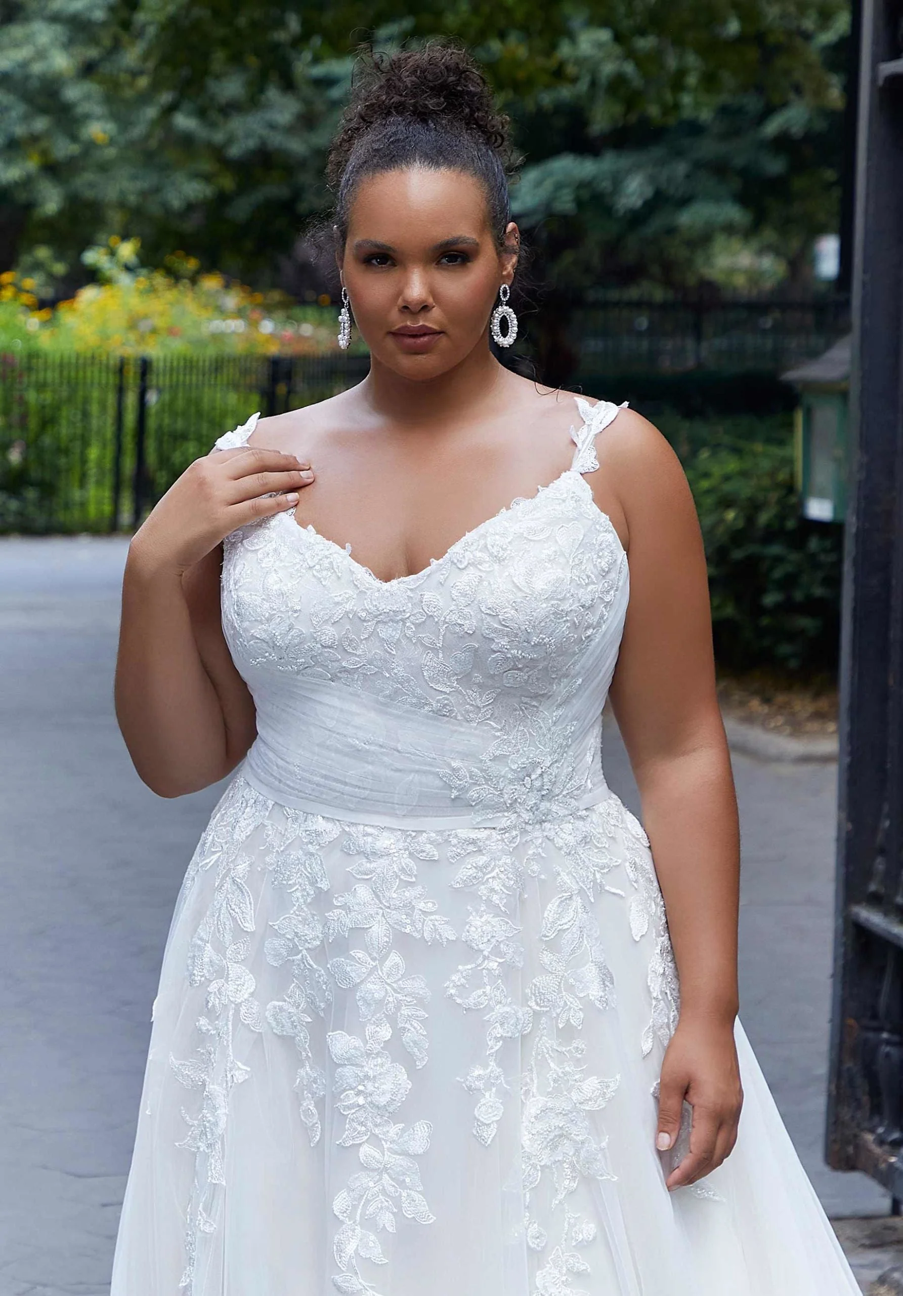 Haley Wedding Dress - Image 2