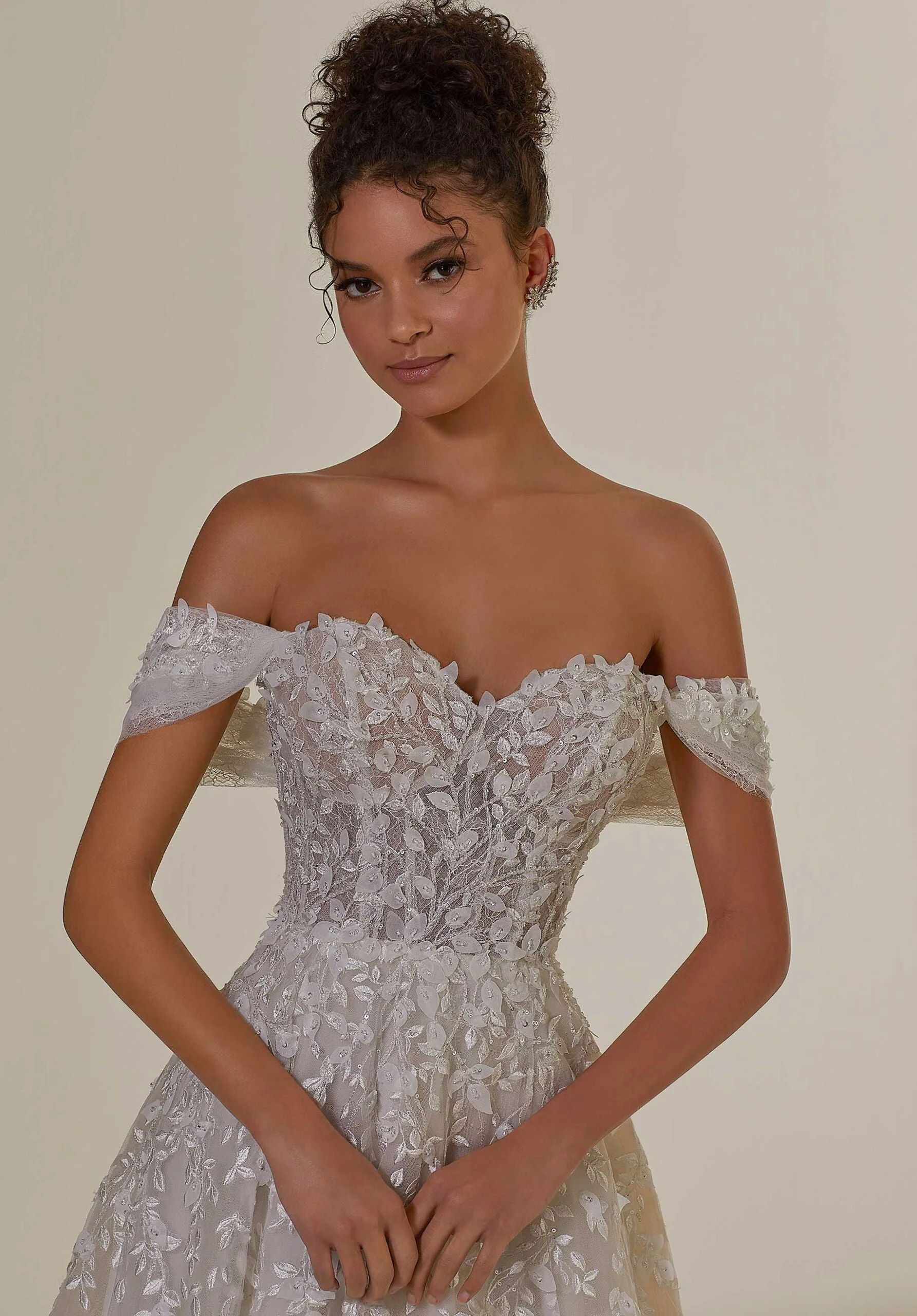 Mackenzie Wedding Dress - Image 4