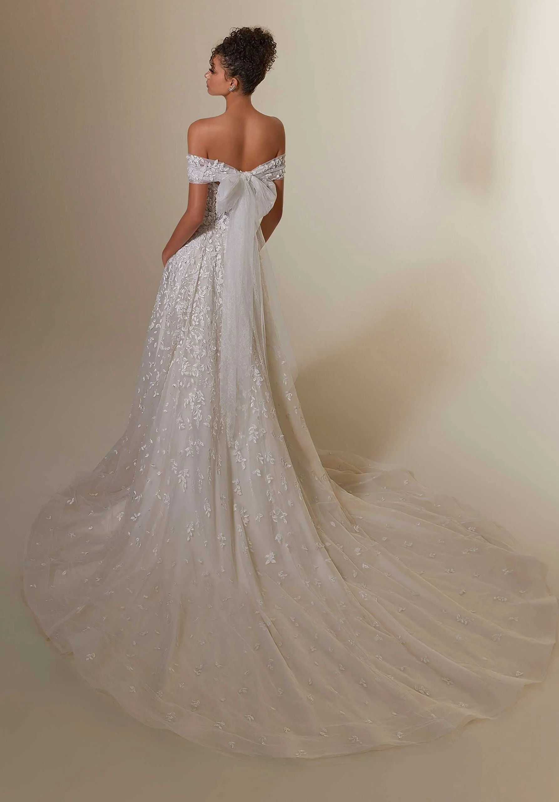 Mackenzie Wedding Dress - Image 7