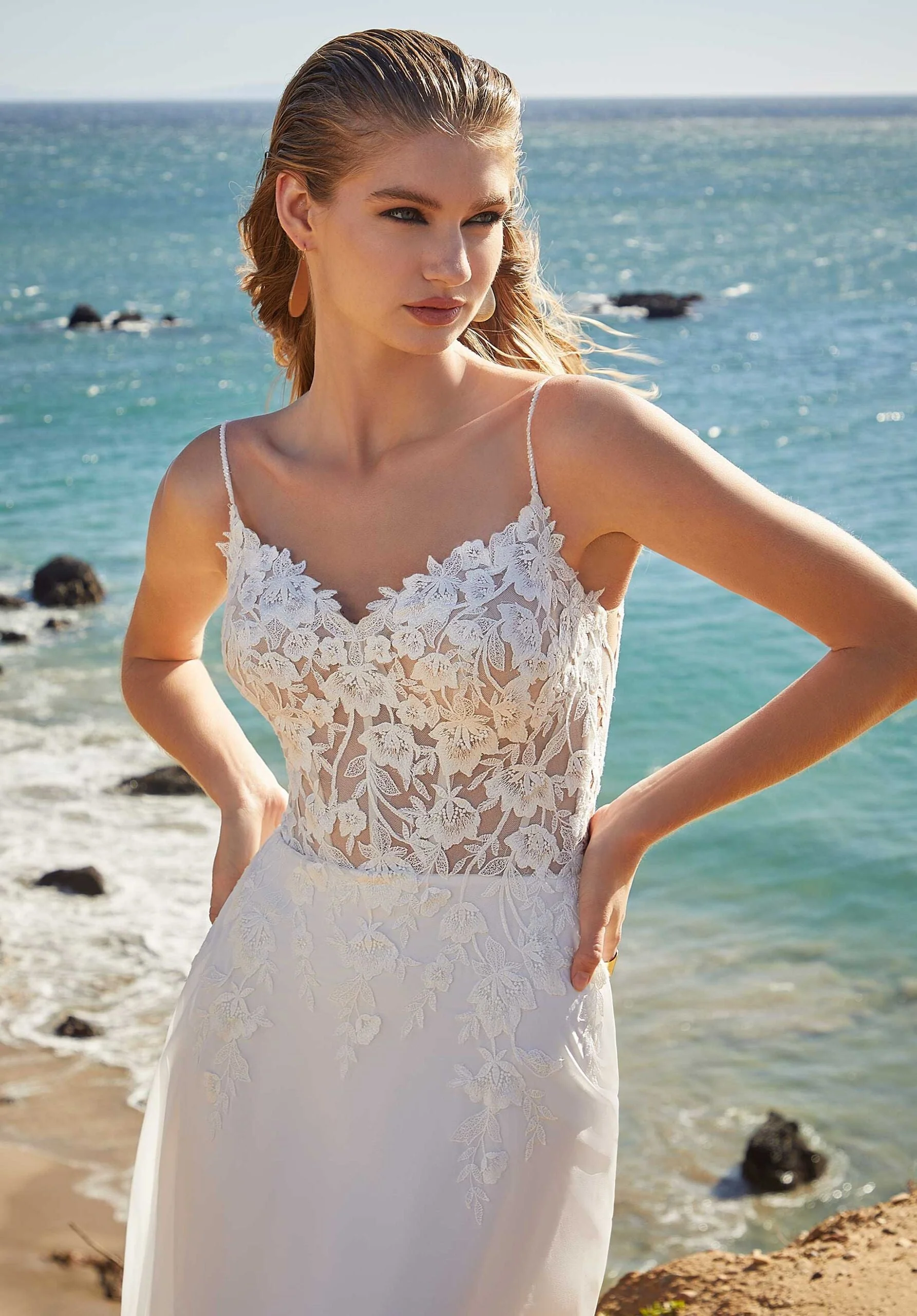Martha Wedding Dress - Image 3