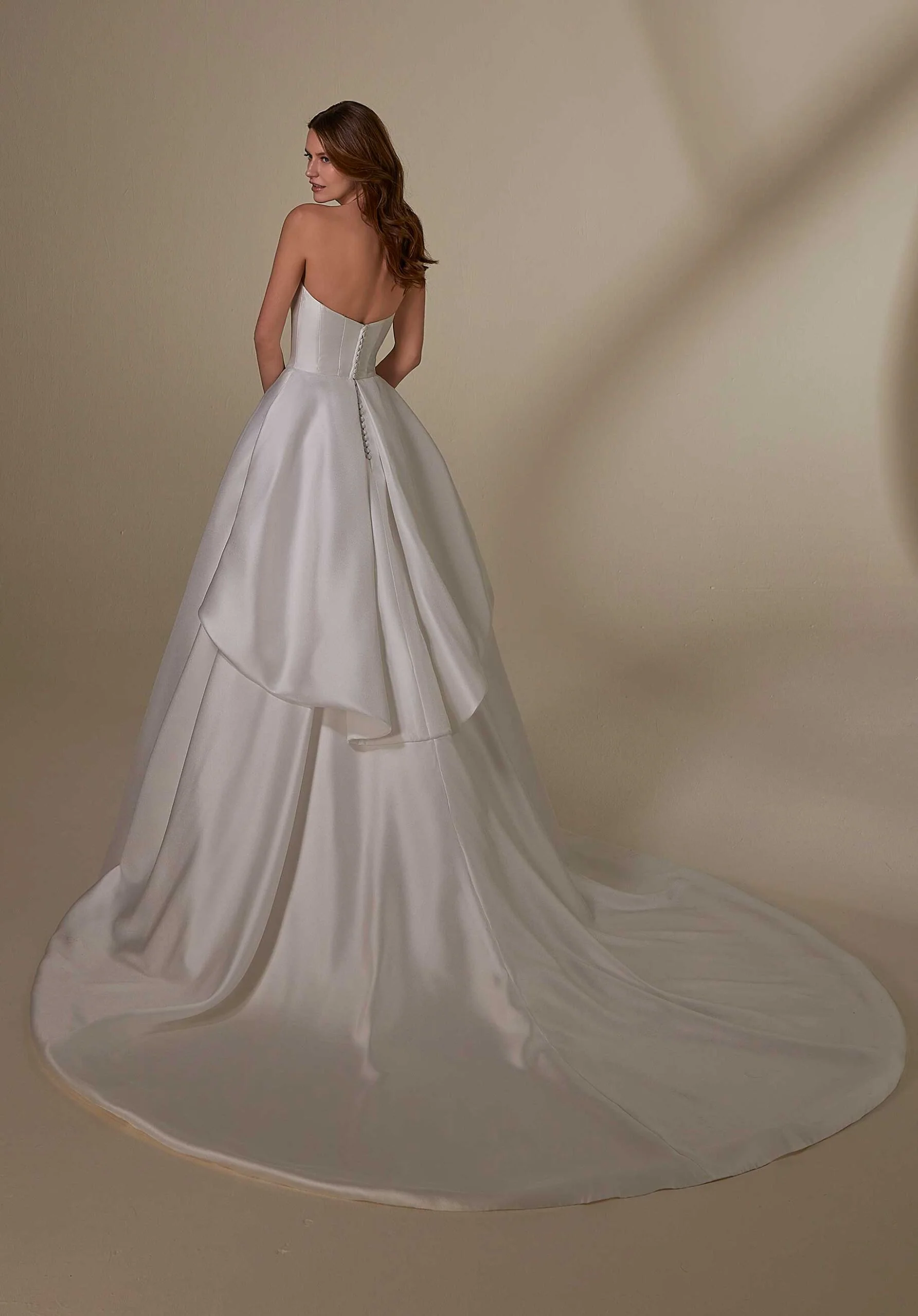 Mckenna Wedding Dress - Image 6