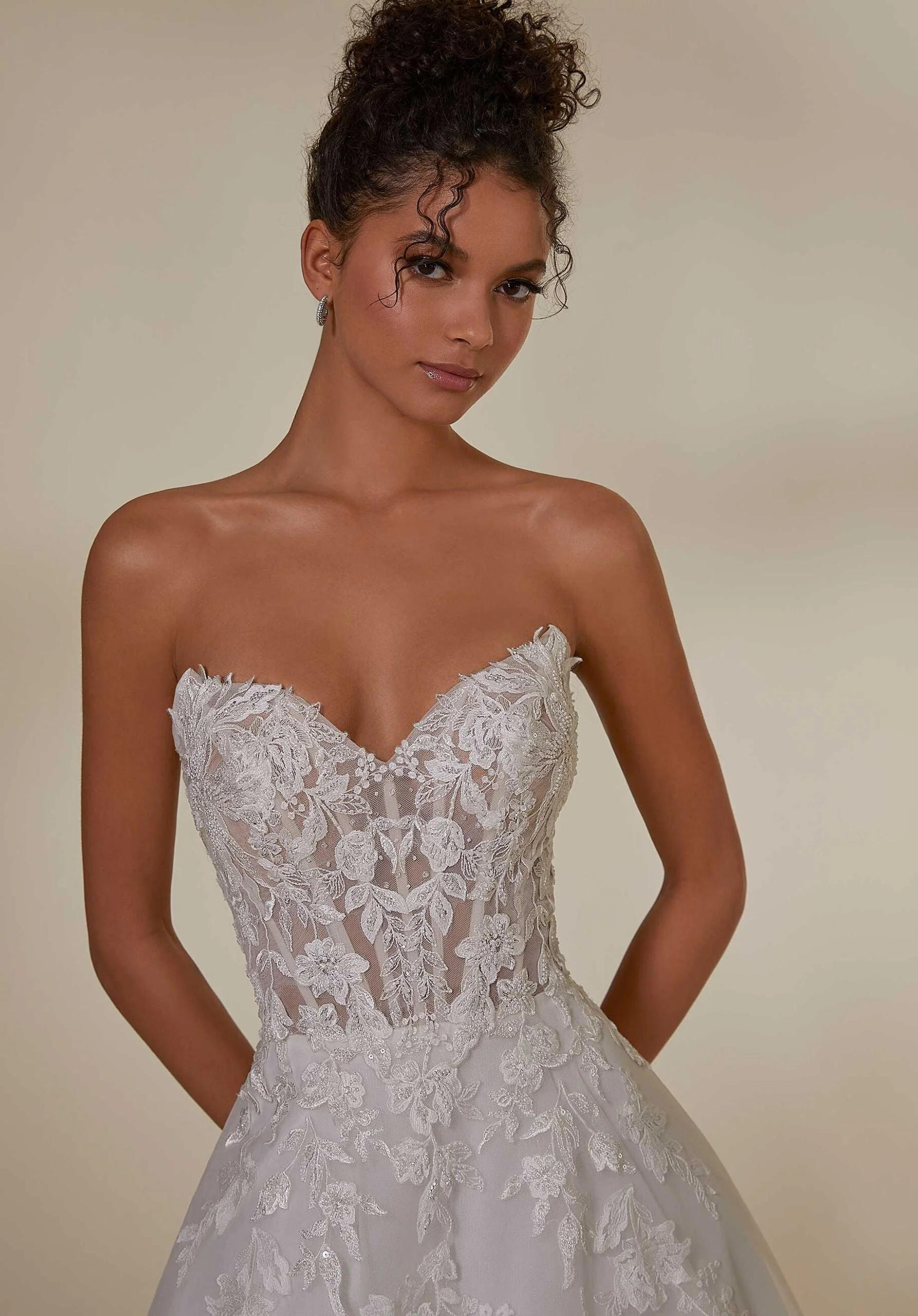 Minerva Wedding Dress - Image 5