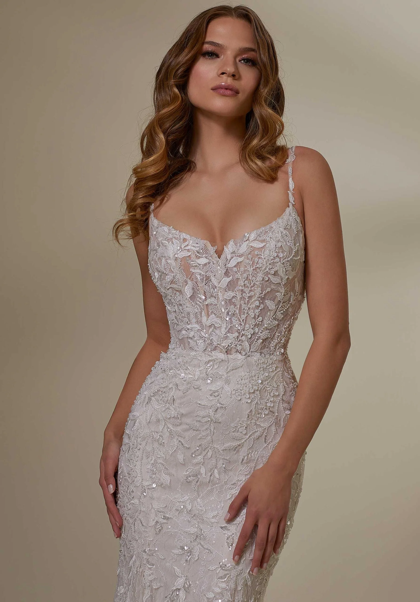 Mona Wedding Dress - Image 5