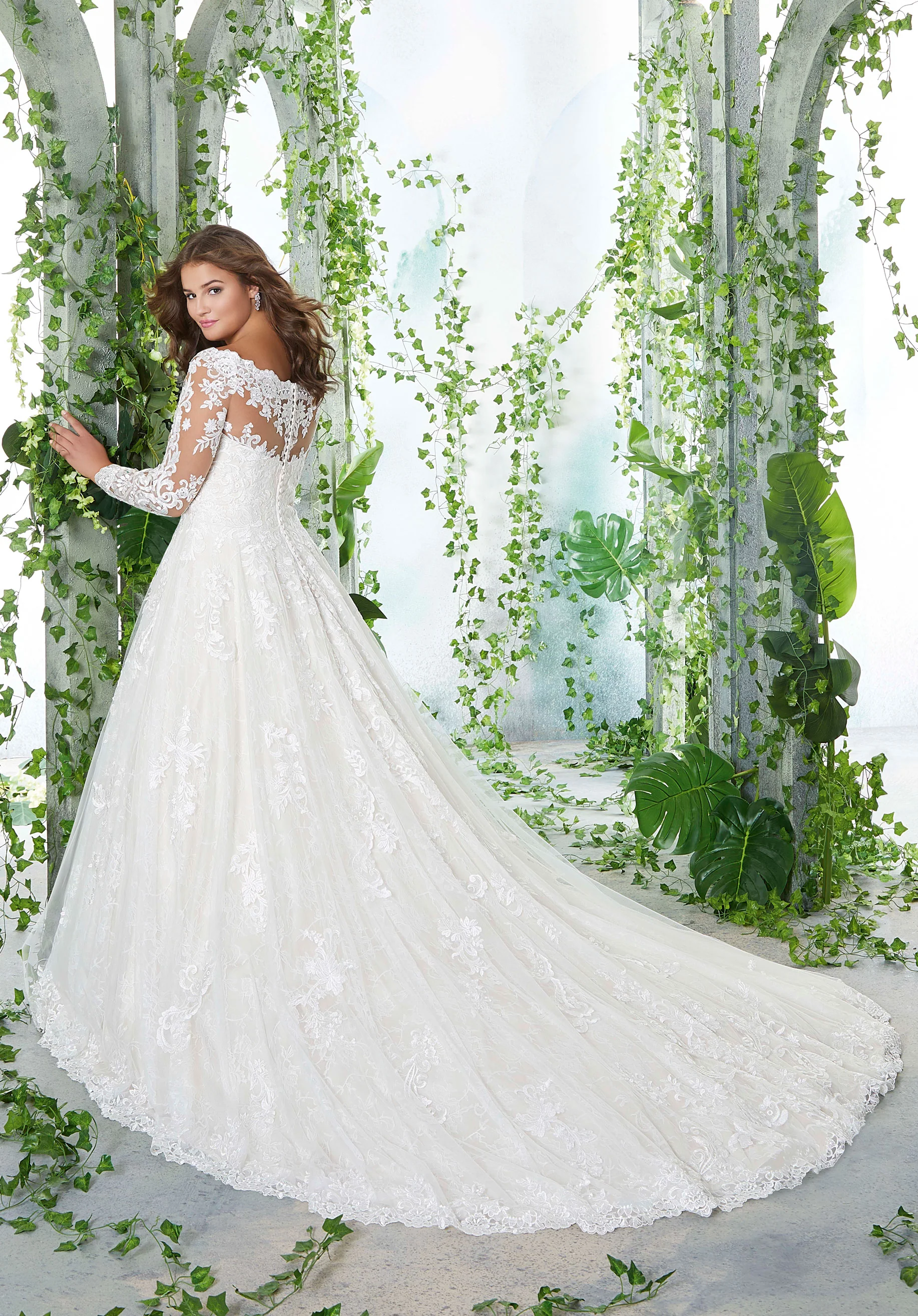 Patience Plus Size Wedding Dress - Image 3
