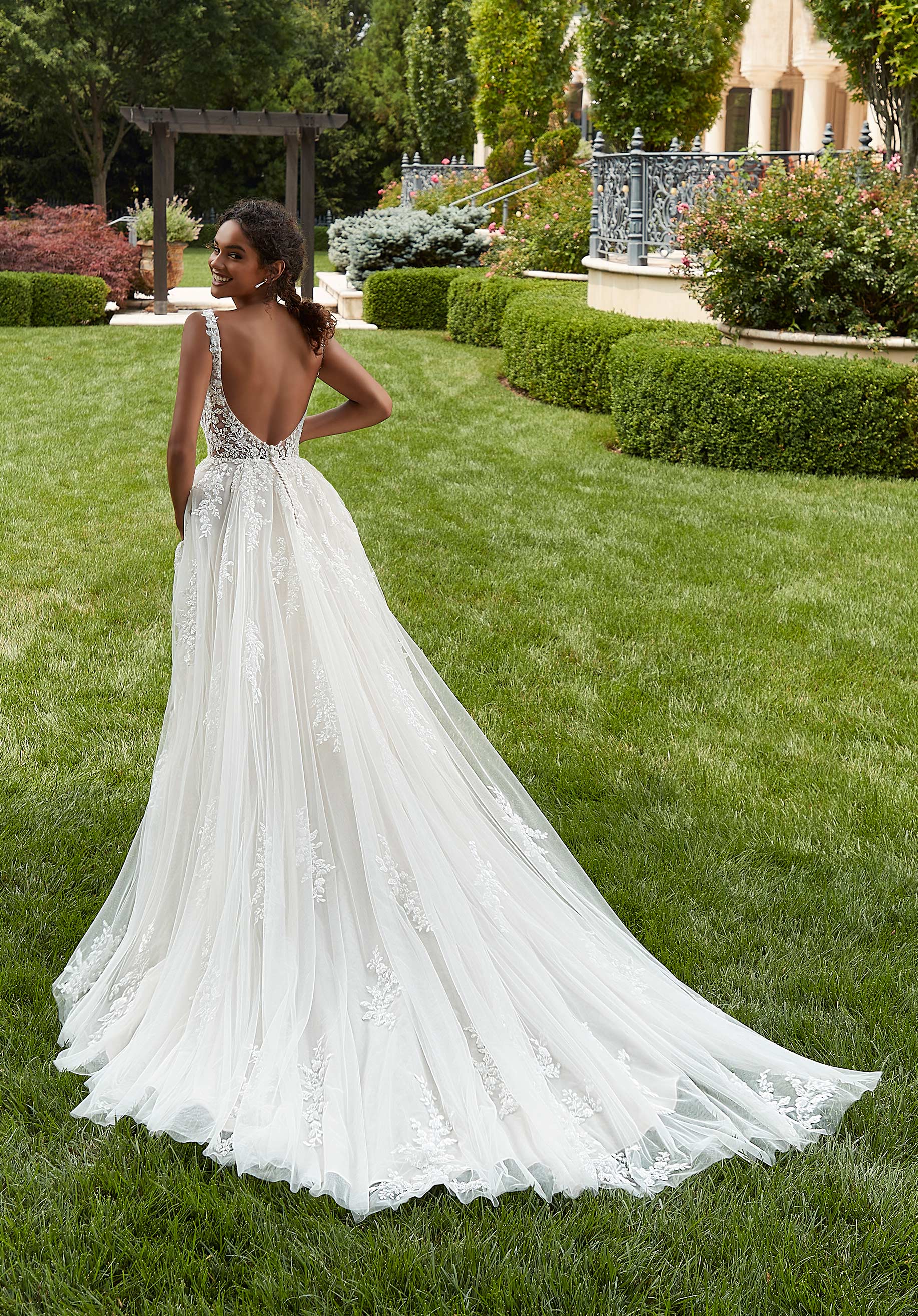 Phillippa Wedding Dress - Image 5