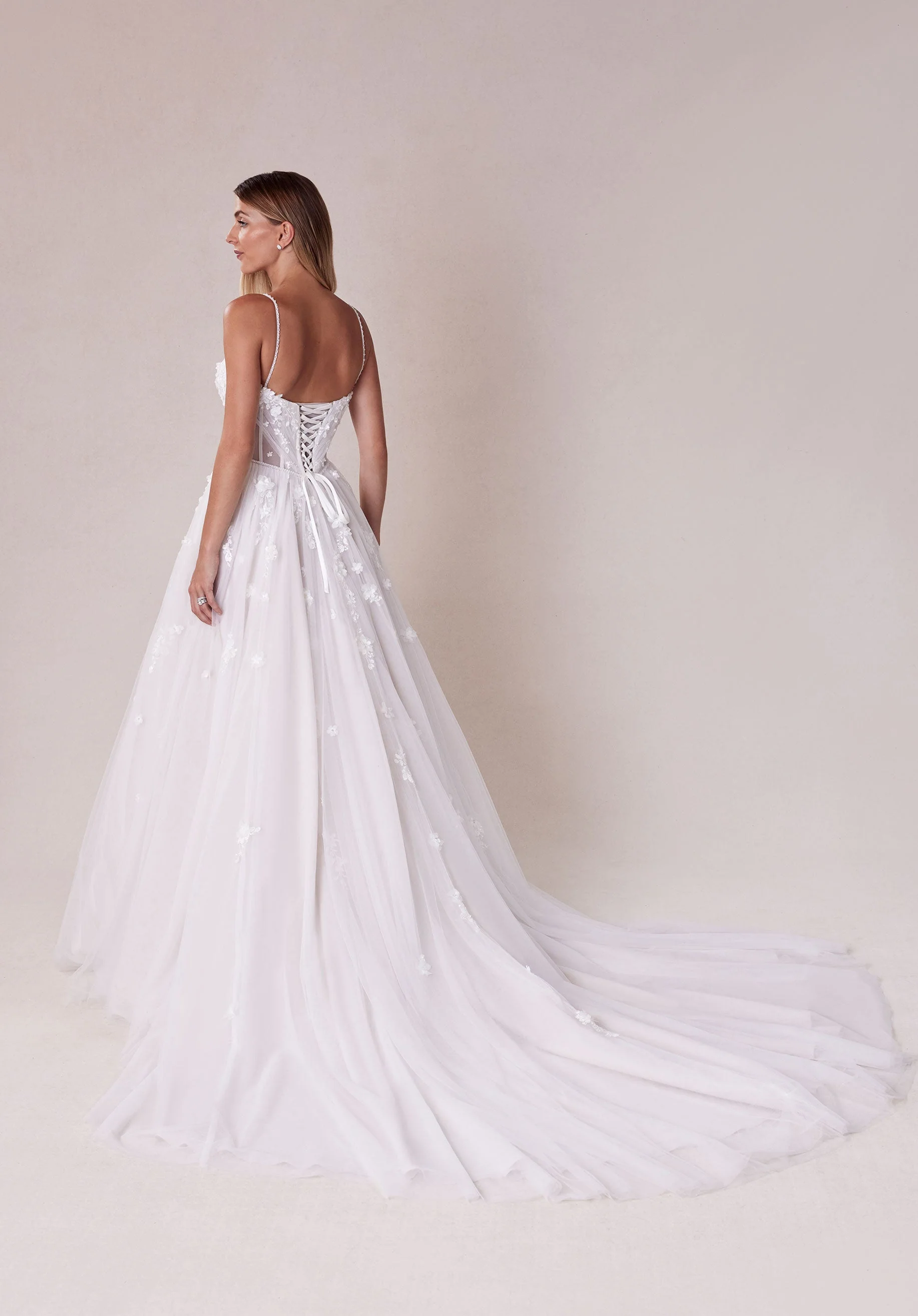 Samira Wedding Dress - Image 10