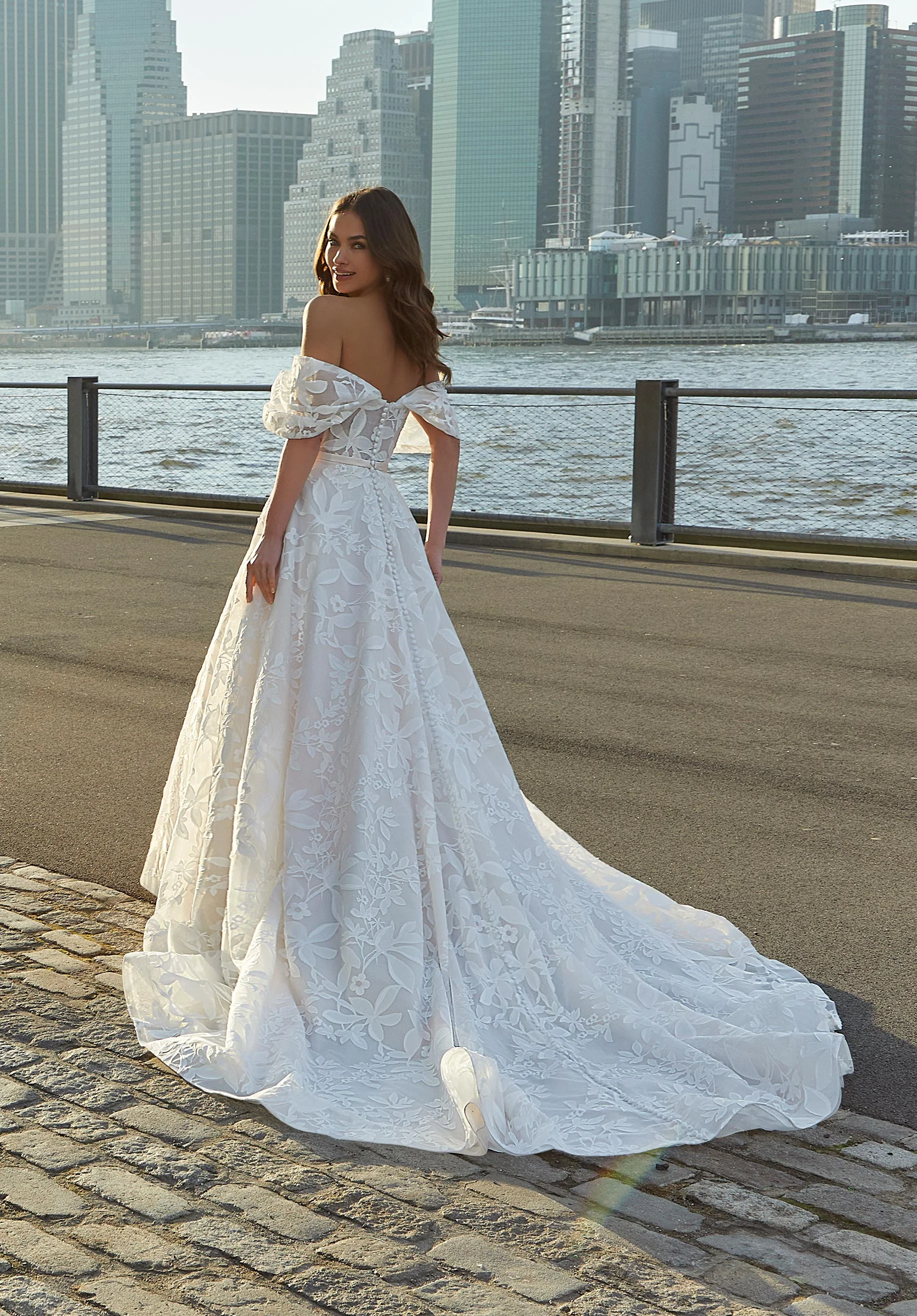 Shiloh Wedding Dress - Image 4
