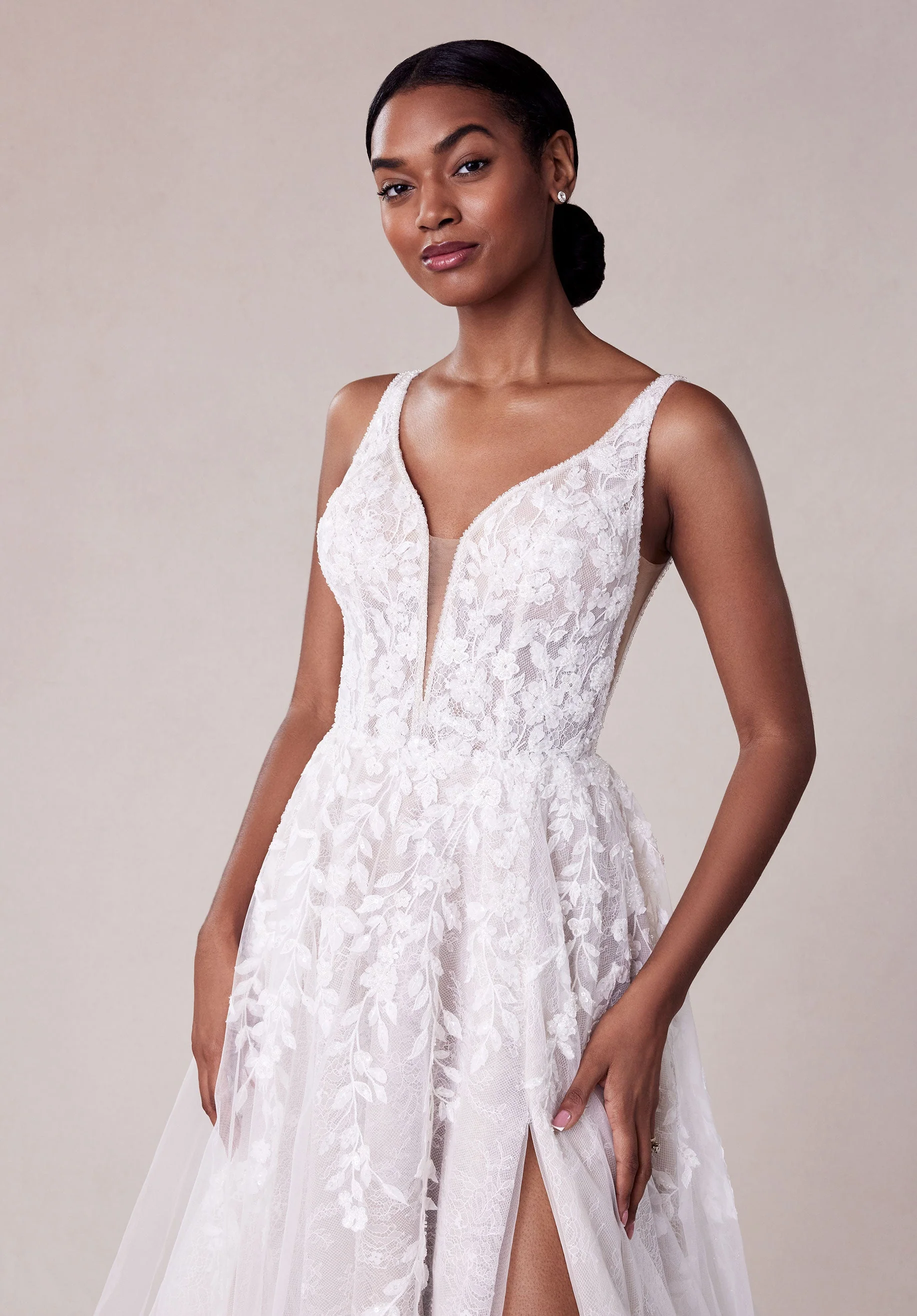 Song Wedding Dress - Image 6