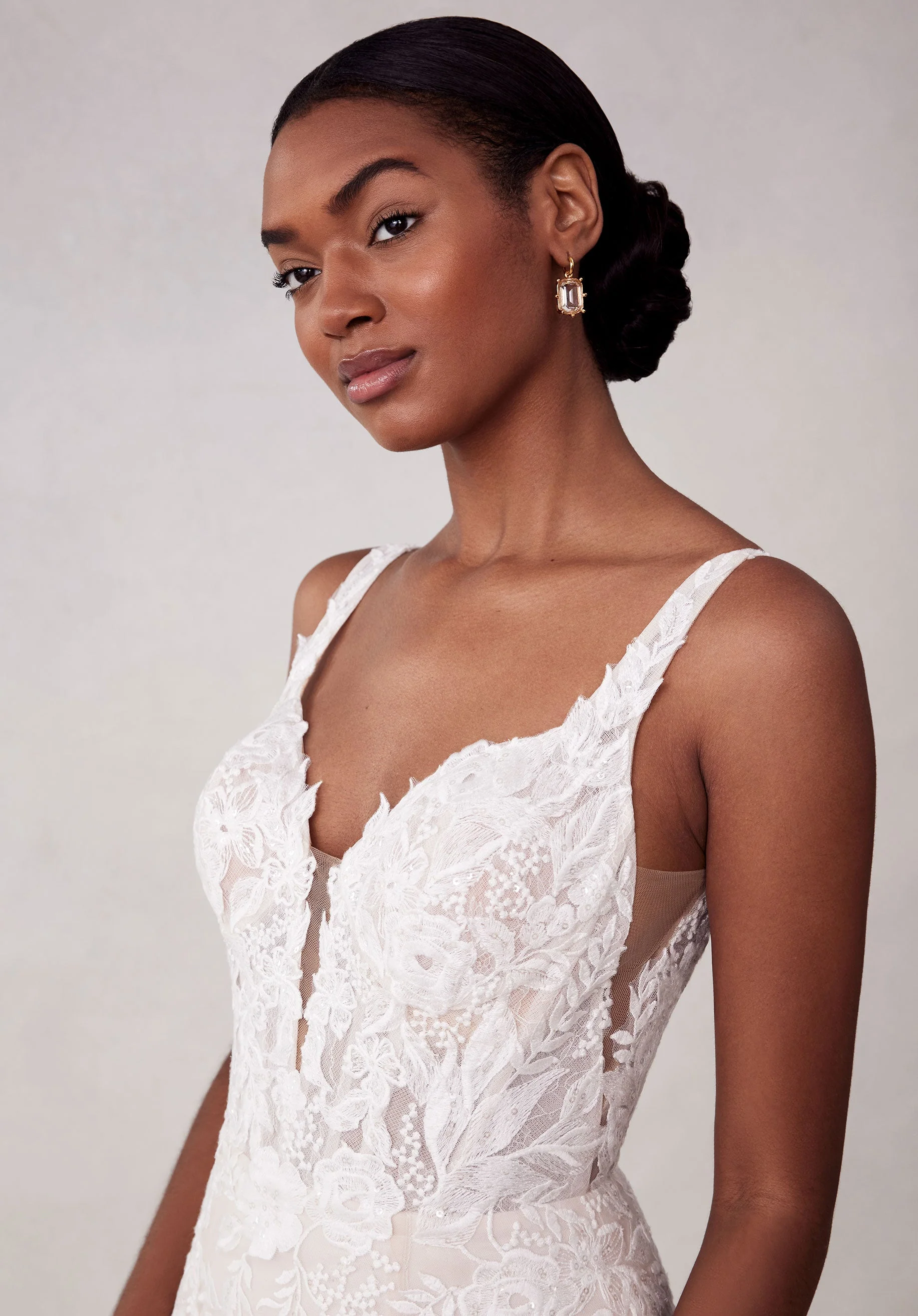 Sosie Wedding Dress - Image 2