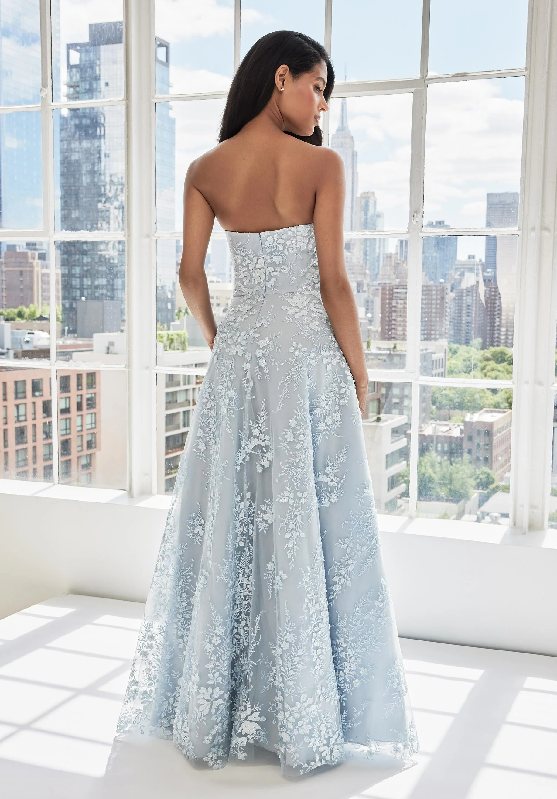 Three Dimensional Floral A-Line Evening Gown with Shawl - Image 4