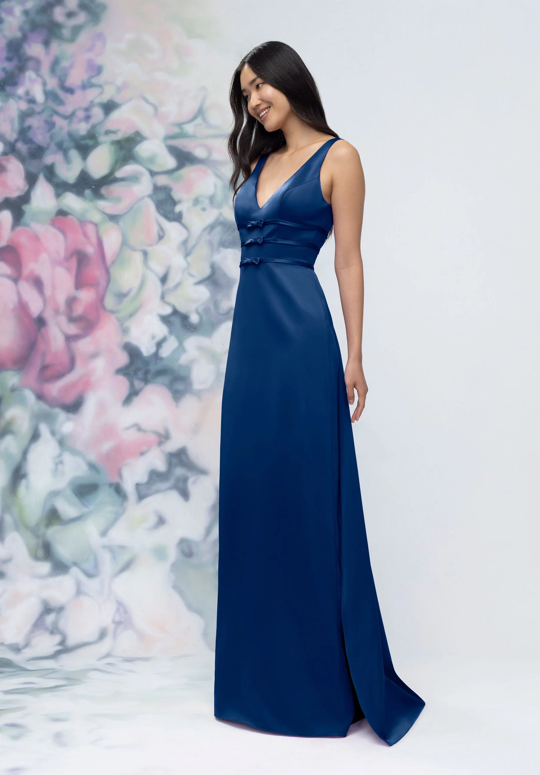 V-Neck Banded Bow Satin Bridesmaid Dress with Detachable Train - Image 43