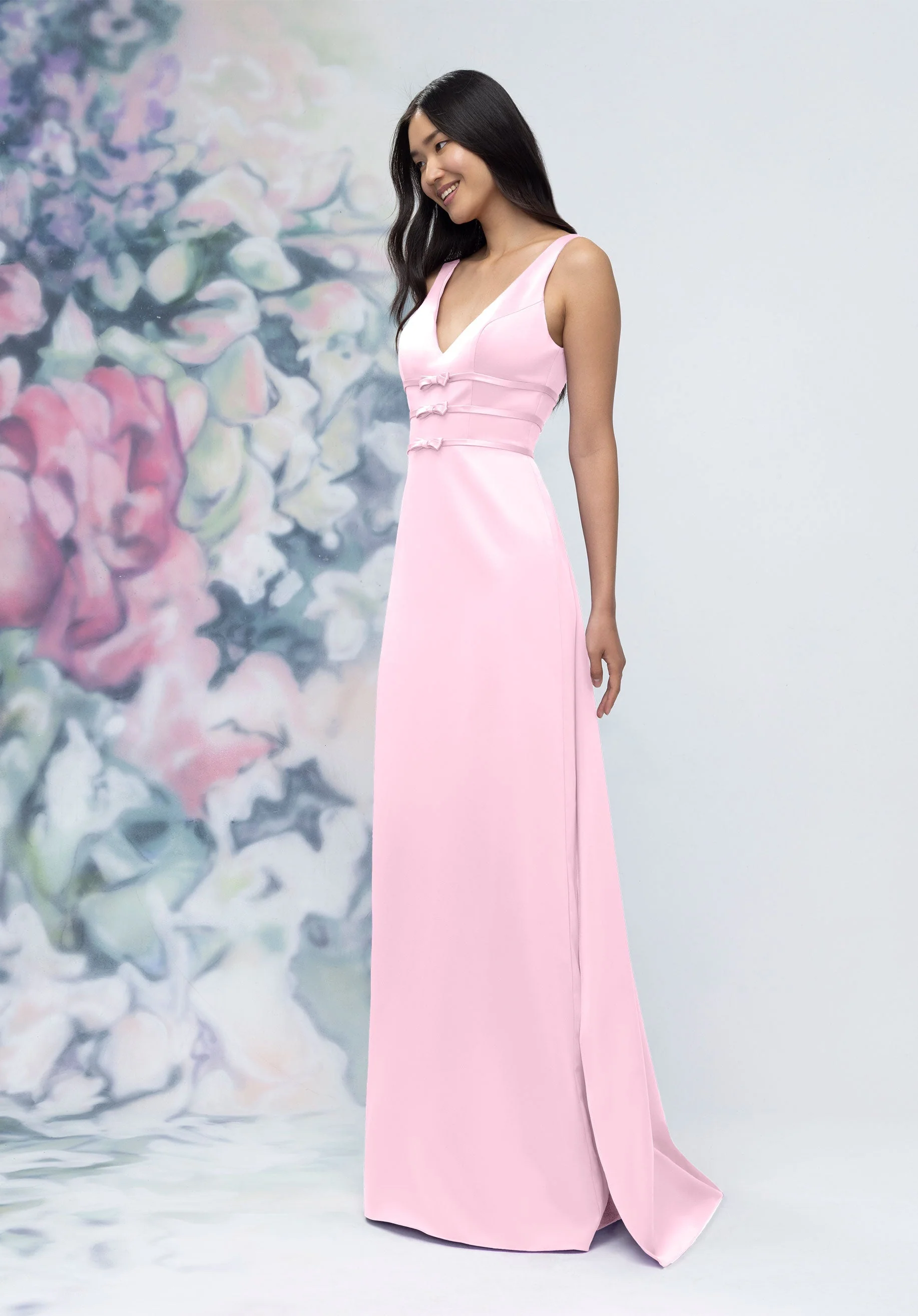 V-Neck Banded Bow Satin Bridesmaid Dress with Detachable Train - Image 9