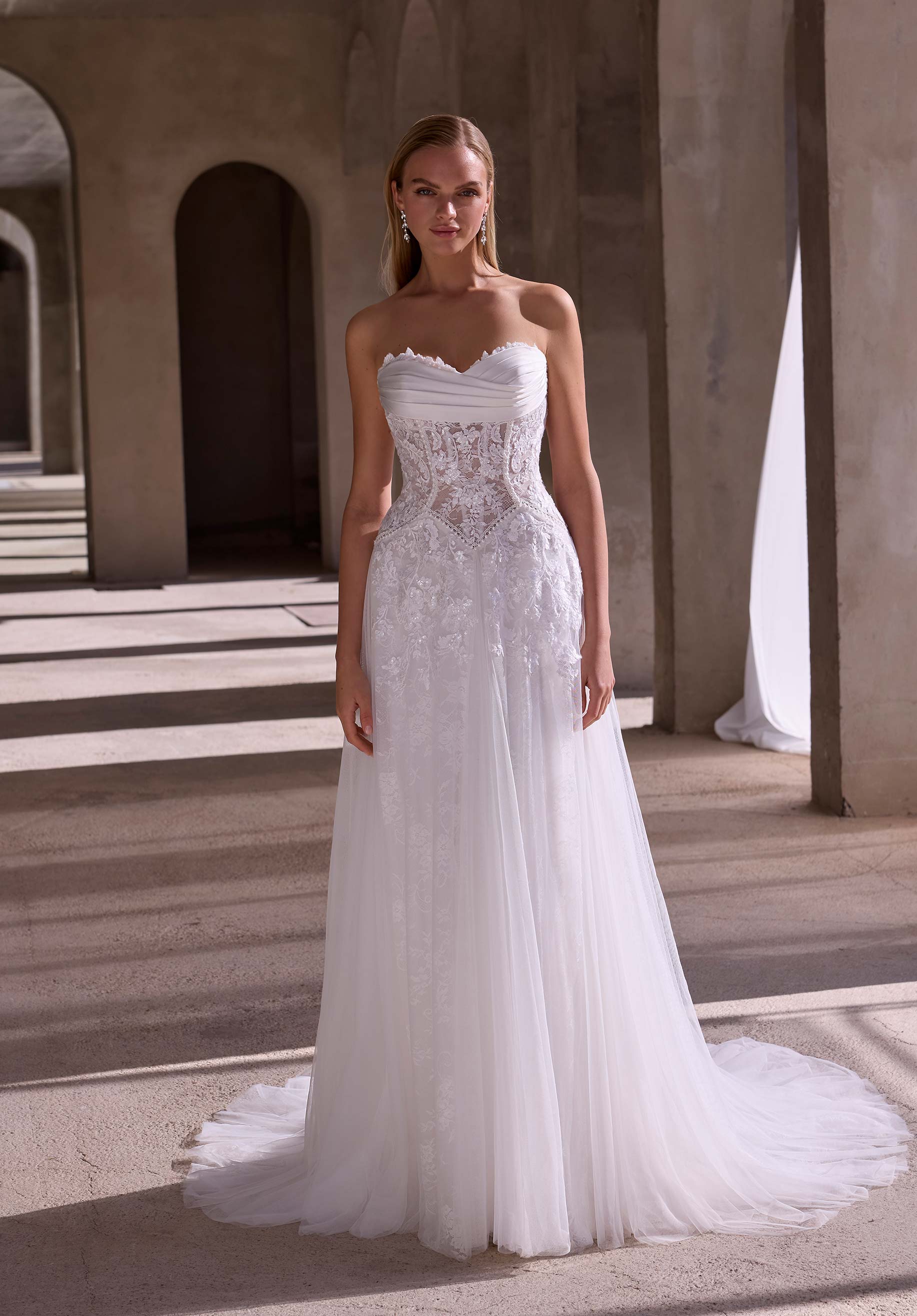 Xenia Wedding Dress - Image 5